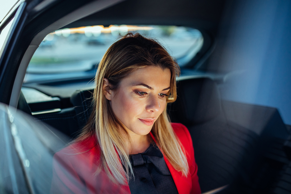 Partner-account creation registration-women in car-header-1000x667