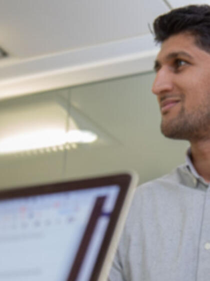 Careers engineering-man behind laptop-content-900x500